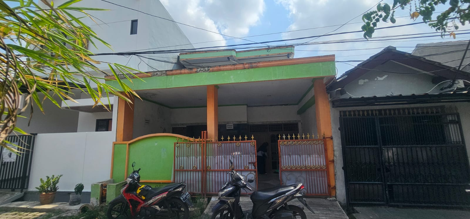 Dijual Rumah Siap Huni dan Bebas Banjir di Marakas Bekasi